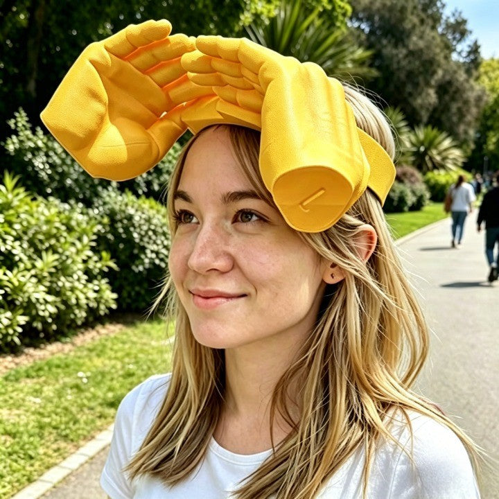 😂 Palm-Sized Sun Hat – Wear Fun, Steal the Spotlight!