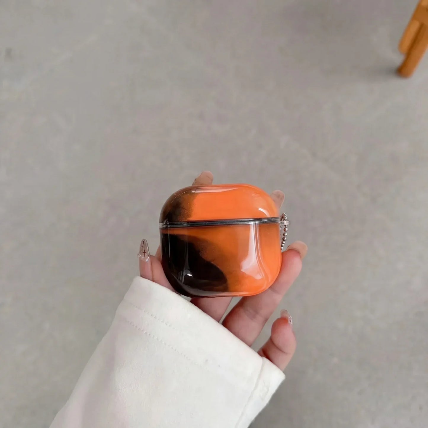جراب سماعة أذن لامع براق سائل رملي لسماعات AirPods 4 3 2 1 و AirPods Pro 3 2، غطاء سماعة رأس لامع متحرك رملي رائع مظلم